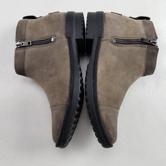Ugg Attell Waterproof Ankle Boot Womens 7 Brown Leather Side Zip Fleece Lined - Picture 5 of 11